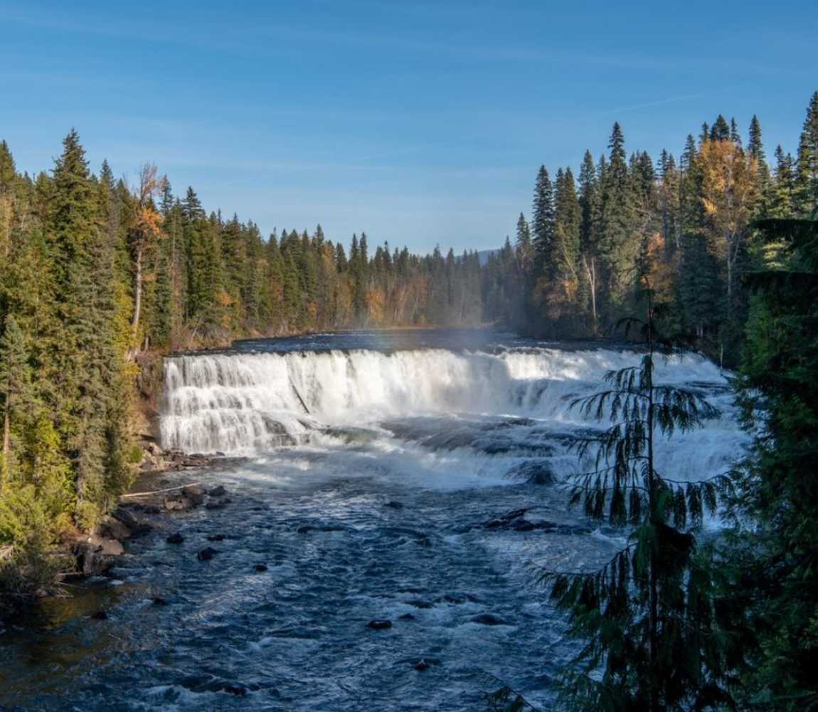 Dawson Falls Wells Gray Provincial Park