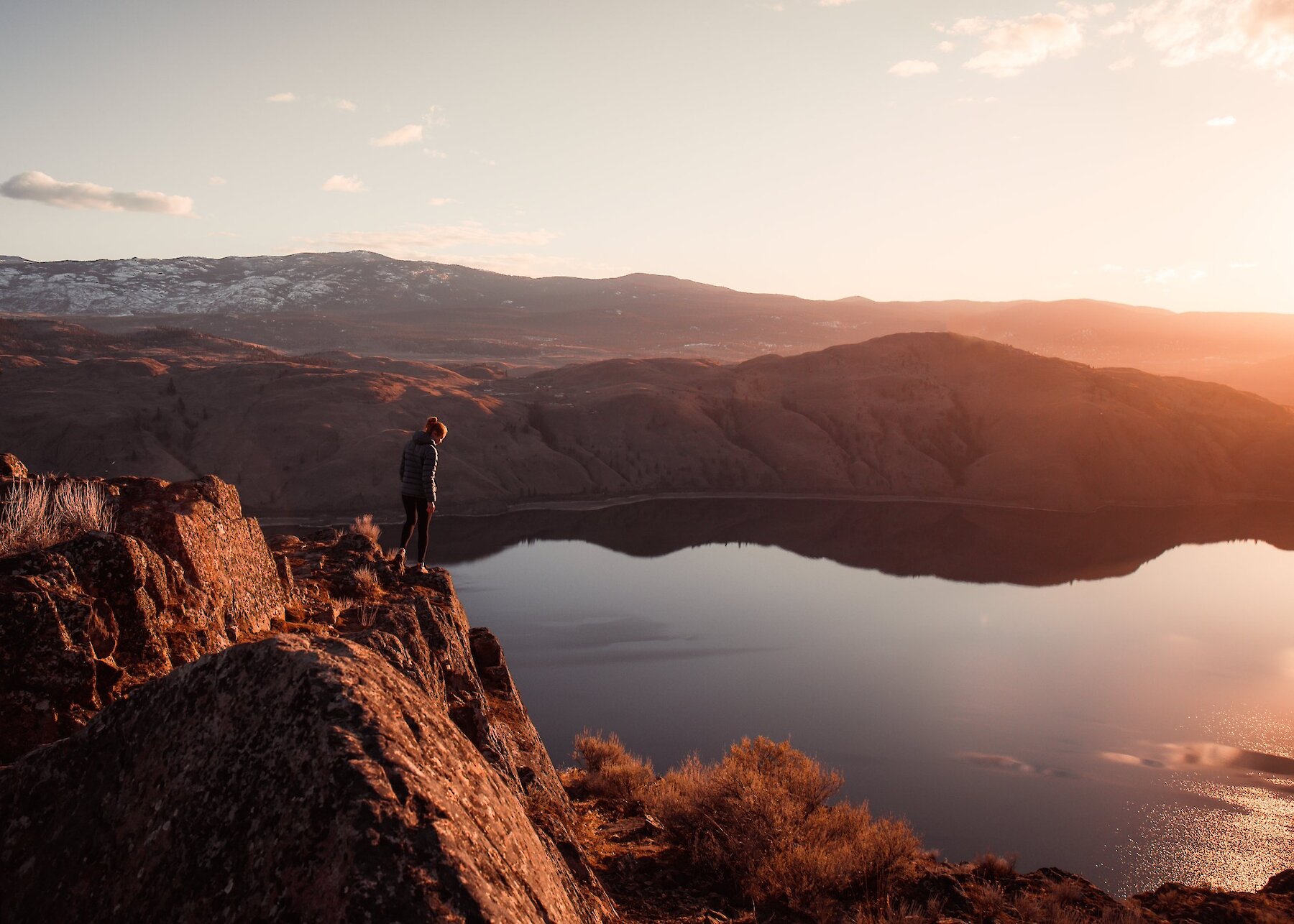 Hikers admiring the view over Kamloops lake