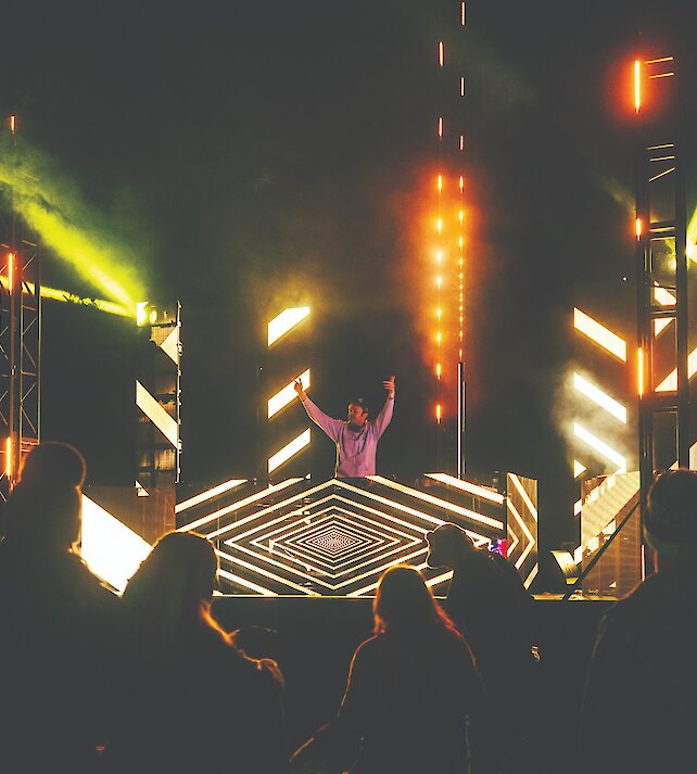 DJ playing music at Brewloops Beer Festival